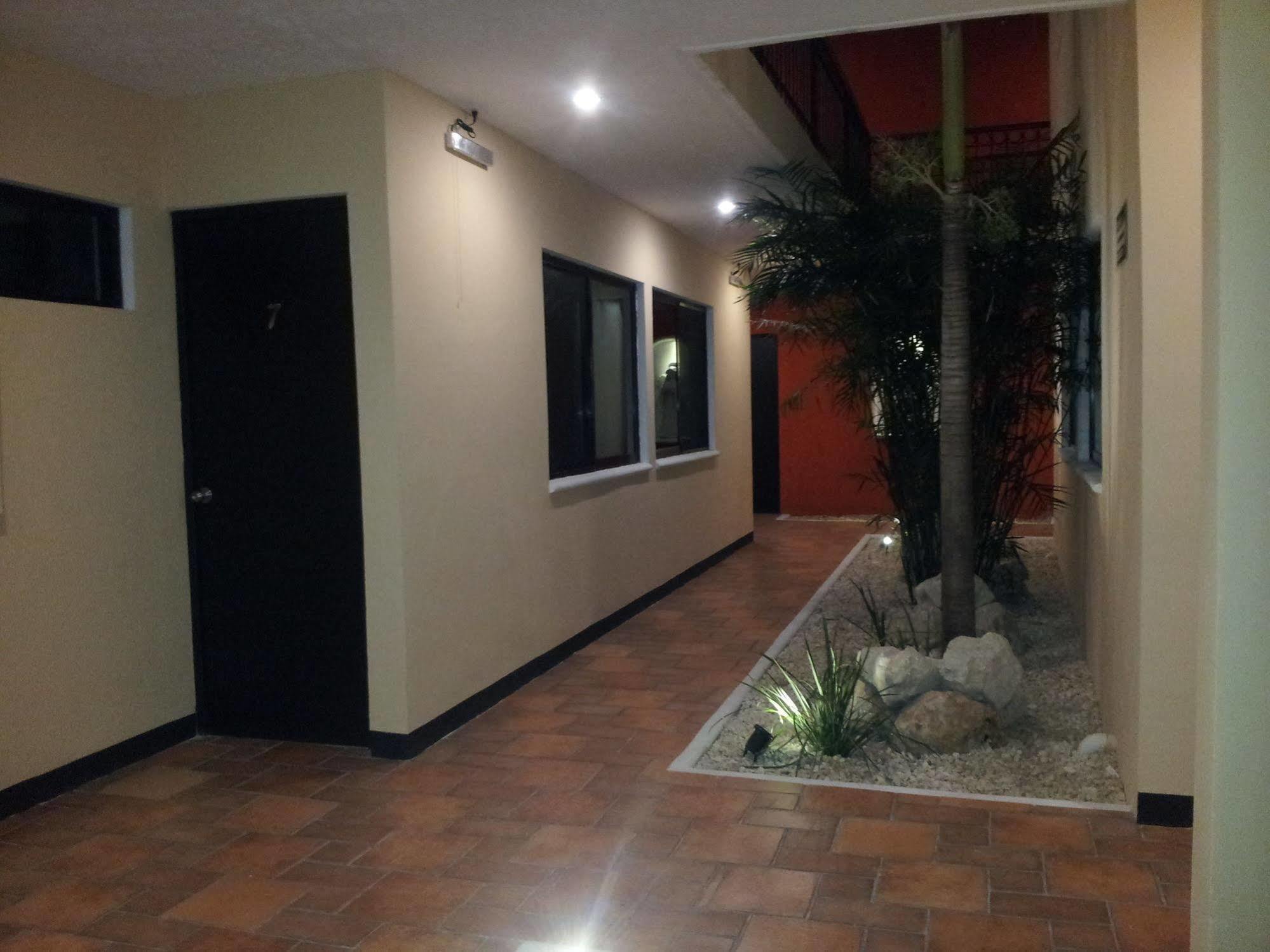 Hotel Catedral Καμπέτσε Εξωτερικό φωτογραφία